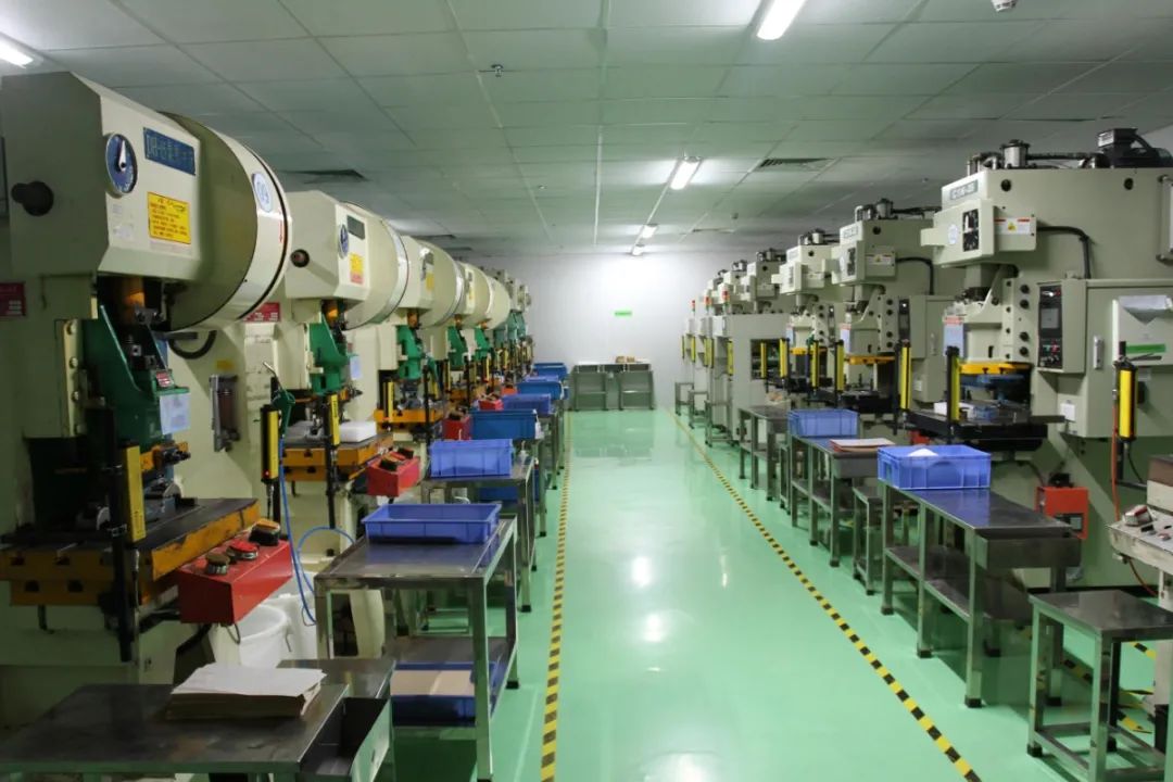 五金加工廠有機(jī)廢氣異味控制，Dejing的凈?除臭劑如何做到？.jpg