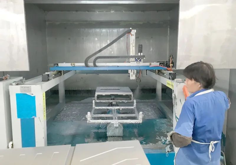家具廠&五金噴漆廠&汽車廠噴漆車間的VOC廢氣治理怎么做？.jpg